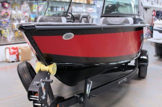 2024 Lund 1875 Crossover XS Fish-ski Boat. Call Watertown 'Sales' 204.345.6663